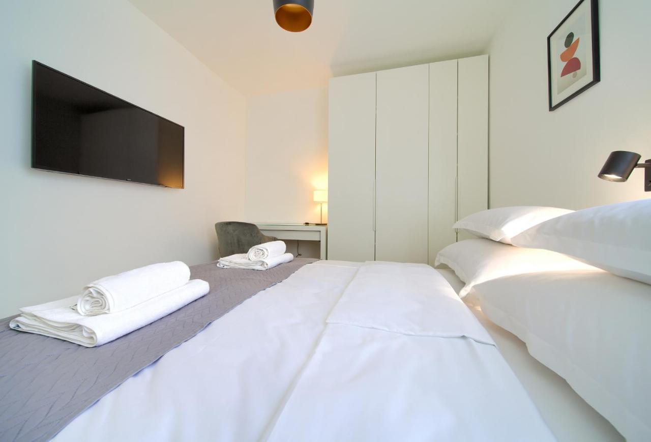 Navi Apartment *