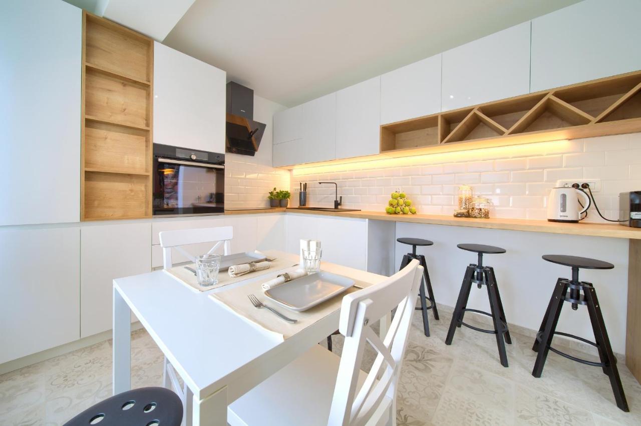 Apartment Navi *