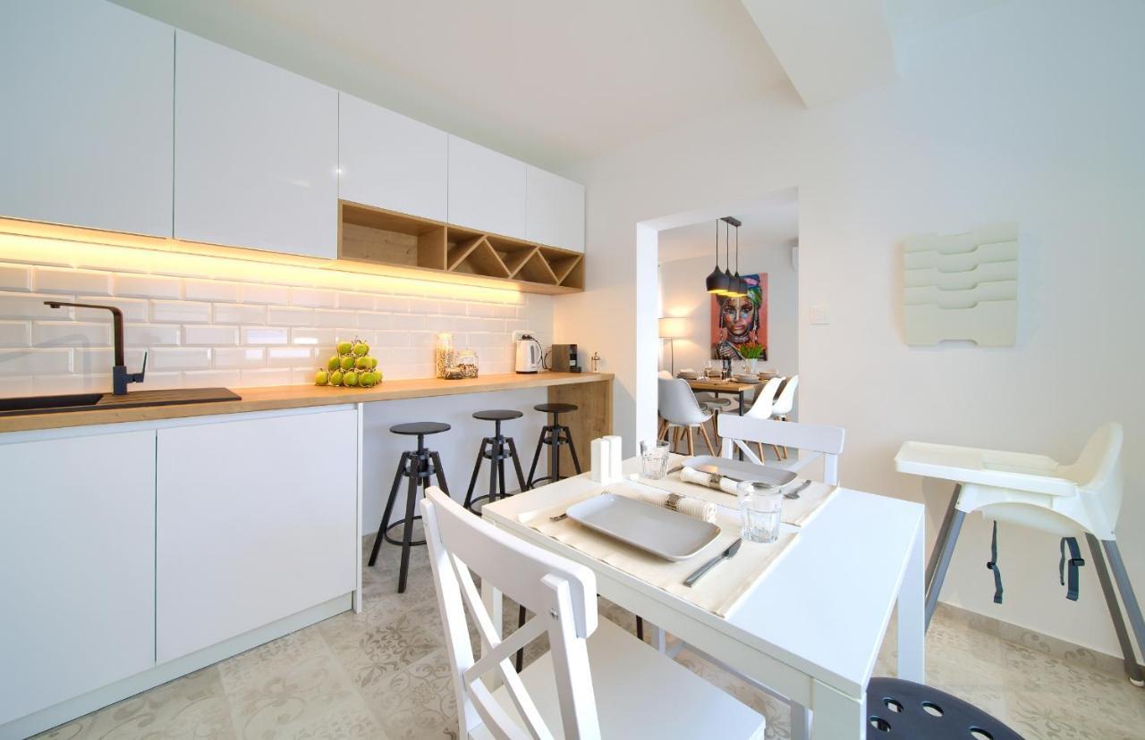 Apartment Navi